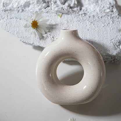 Nordic Abstract Ceramic Couple Candle Holder – Irregular Circle Vase Figurine - Shello's Creative Boutique