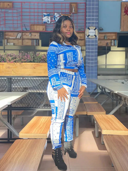 Women's Paisley Bandana Print Tracksuit - 2-Piece Zip-Up Sweatshirt & Jogger Set - Shello's Creative Boutique