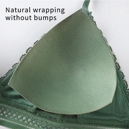 ZXYOUPING Lace Seamless Padded Bralette & Brief Set – Sexy Backless Ultrathin Wire-Free Lingerie for Women (Sizes 40–65kg)