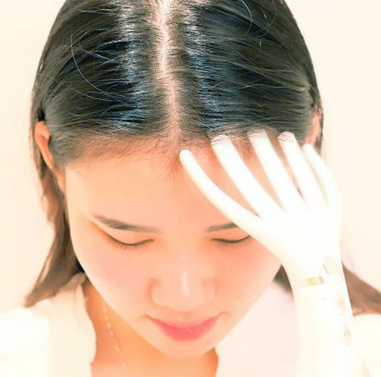 Mini Portable Multifunctional Head Massager Massage Comb, Battery Powered, Battery Powered (Gold) SUNSKY