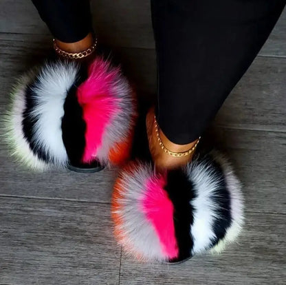 Women's Luxury Fluffy Fur Slippers - Indoor Warm Plush Flip Flops