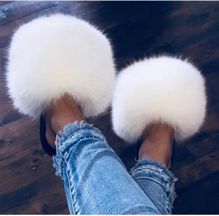 Women's Luxury Fluffy Fur Slippers - Indoor Warm Plush Flip Flops