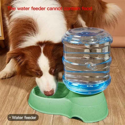 Pet dog and cat water feeding and feeder  can be large capacity automatic water storage water feeder  and feeder