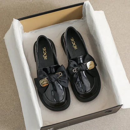 Women's British Style Leather Flats - Retro Bow Soft Sole Shoes - Shello's Creative Boutique