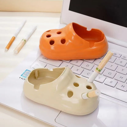Cute Shoe Ashtray – Flame Retardant Anti-Fly Ash PP Ashtray for Home, Office & Hotel