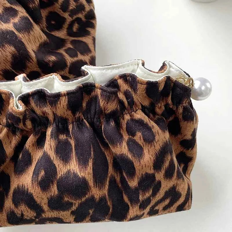 Large Capacity Cosmetic Bag Stylish Multifunctional Portable Cosmetic Bag Storage Bag Leopard Print Storage Make Up Organizer