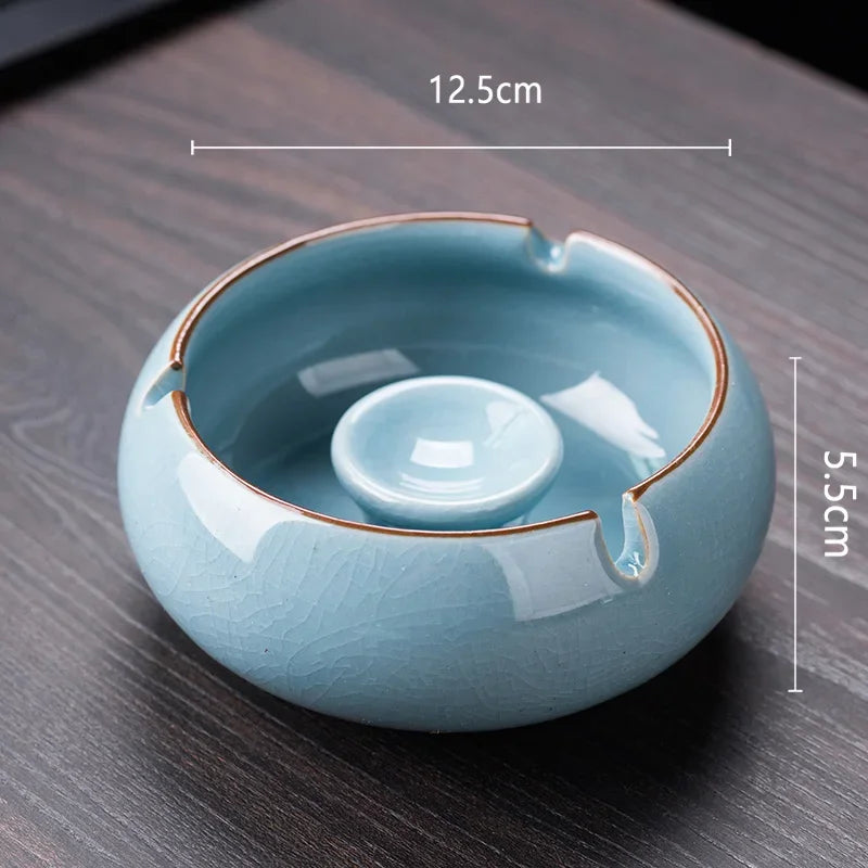 Creative Ceramic Ashtray with Lid – Anti-Fly Ash Desktop Ornament, 18 Styles