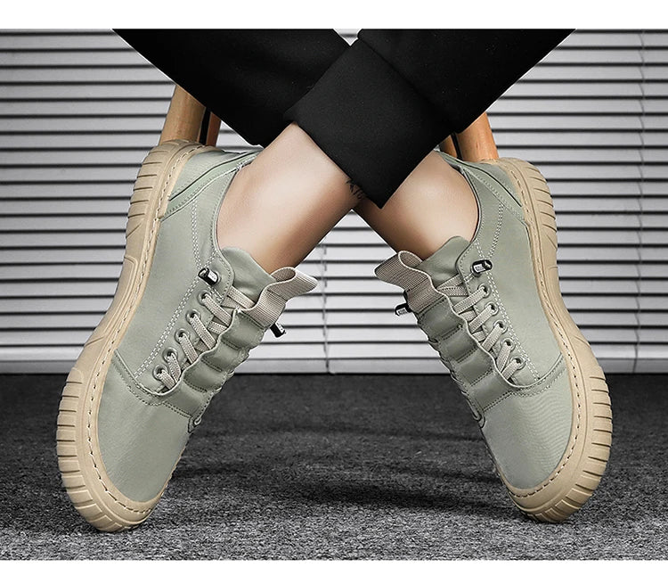 Men's Lace-Up Casual Shoes