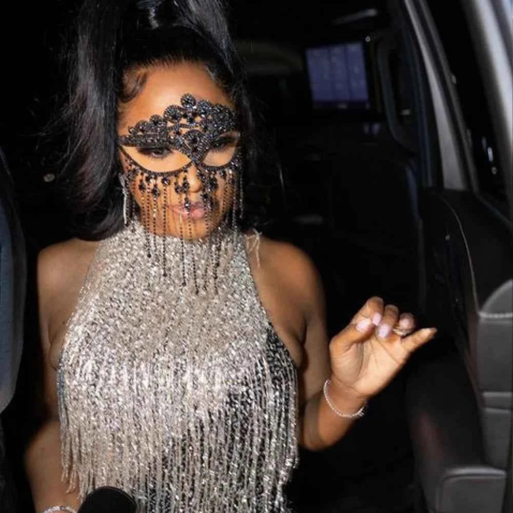Hollow Black Masquerade Eye Mask Full Face Jewelry Prom Sexy Tassel Veil Crystal Mask Rhinestone Cosplay Nightclub Accessories
