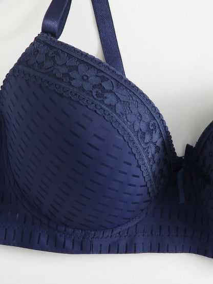 Beauwear Plus Size Minimizer Bra – Full Cup No-Padding Brassiere with Convertible Straps (C–E Cup, 42–48 Band)