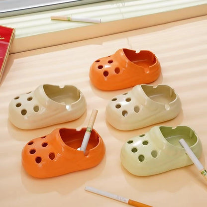 Cute Shoe Ashtray – Flame Retardant Anti-Fly Ash PP Ashtray for Home, Office & Hotel