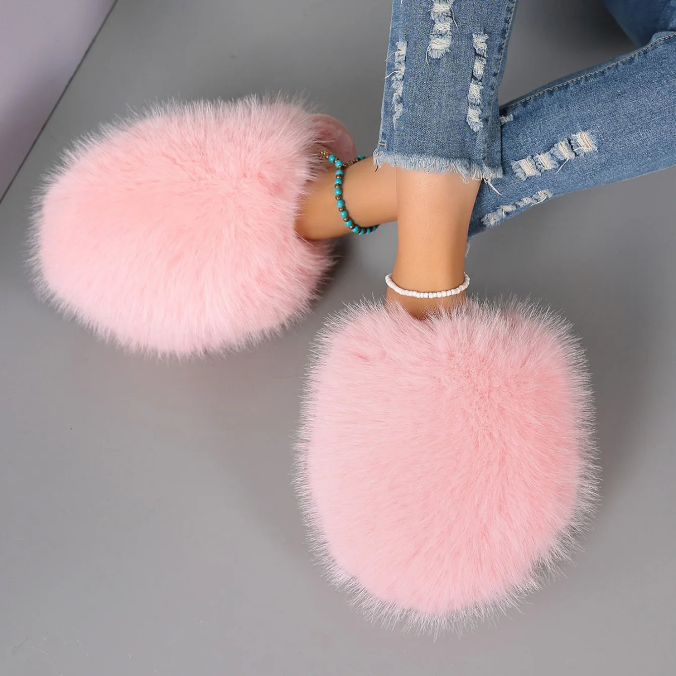 Women's Winter Fashion Fur Slippers - Fluffy Plush Anti-Slip Outdoor Slides - Shello's Creative Boutique