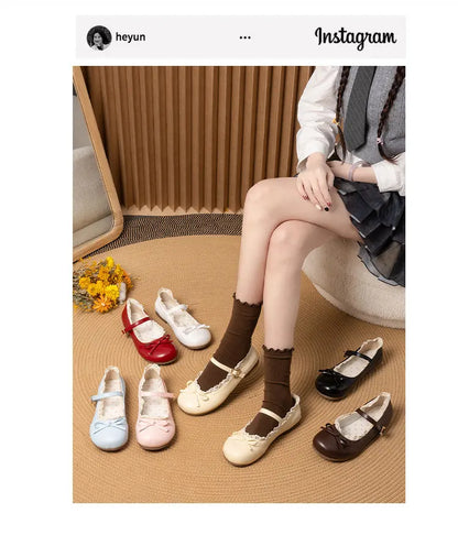 Women's Mary Janes Flat Shoes - Round Toe Buckle Strap Ballet Flats