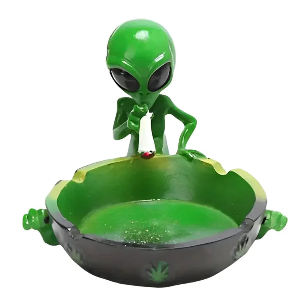 Alien Ashtray – Creative Sci-Fi Cigarette Tray for Home, Office & Party Décor