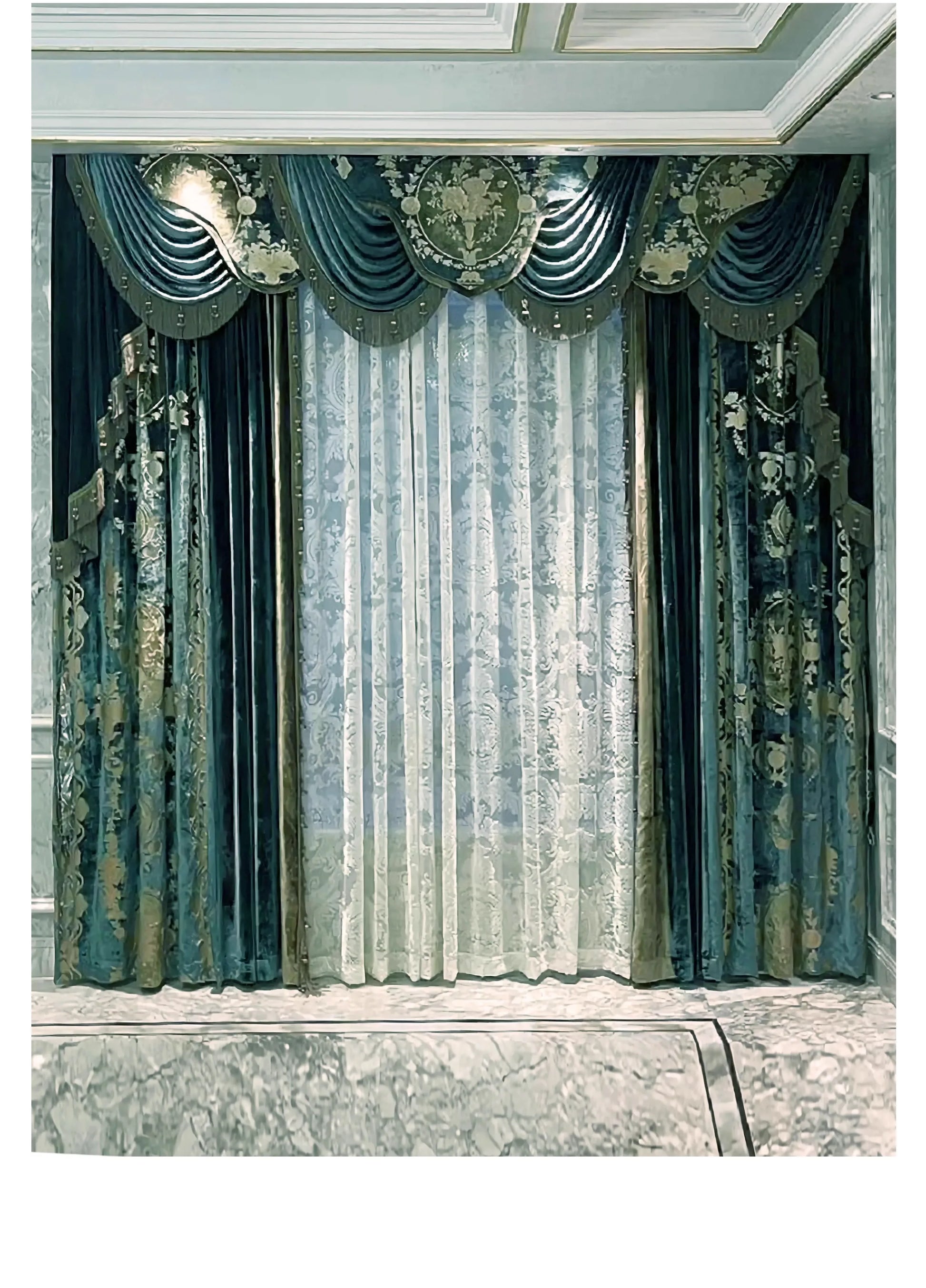 Luxury Velvet European Curtains - Royal American Style for Living Room & Bedroom - Shello's Creative Boutique