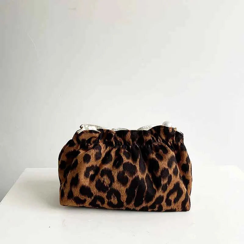 Large Capacity Cosmetic Bag Stylish Multifunctional Portable Cosmetic Bag Storage Bag Leopard Print Storage Make Up Organizer