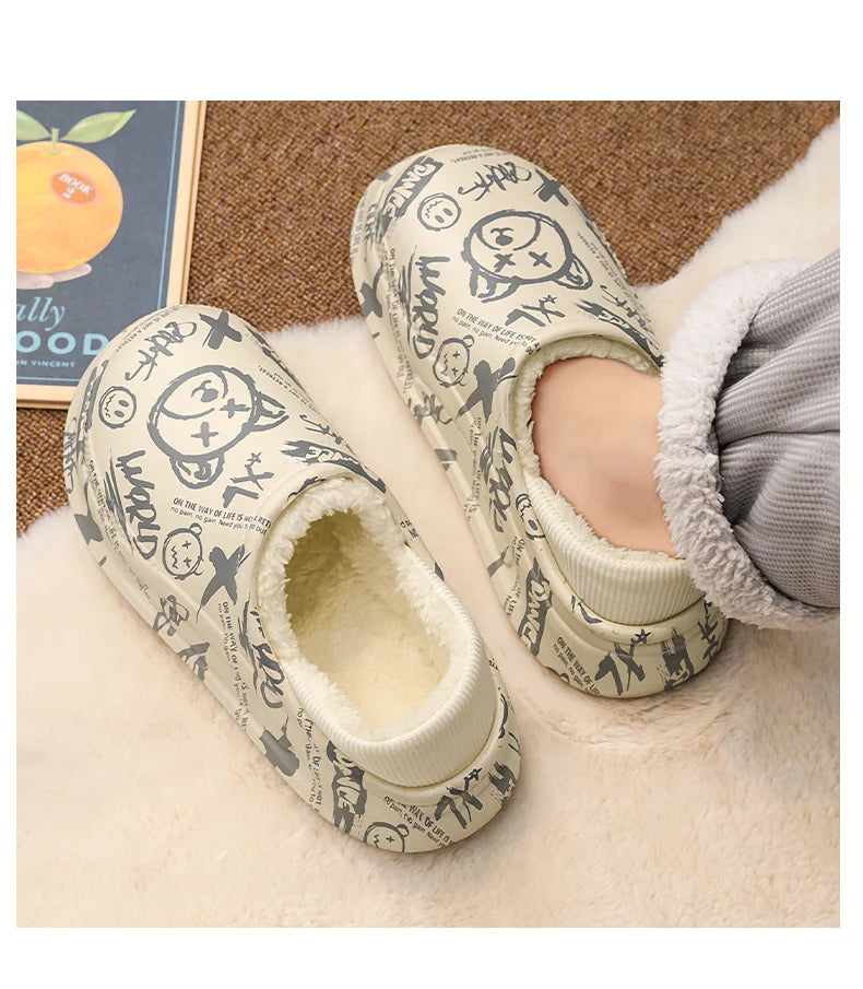 Men's Winter Indoor Slippers – Black & Beige