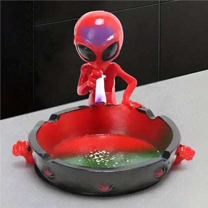 Alien Ashtray – Creative Sci-Fi Cigarette Tray for Home, Office & Party Décor