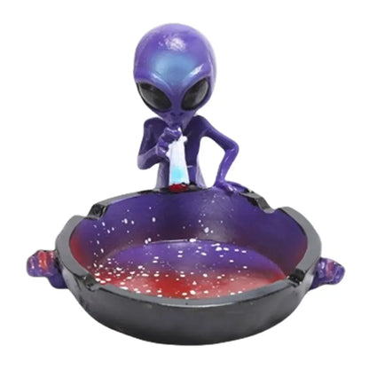 Alien Ashtray – Creative Sci-Fi Cigarette Tray for Home, Office & Party Décor