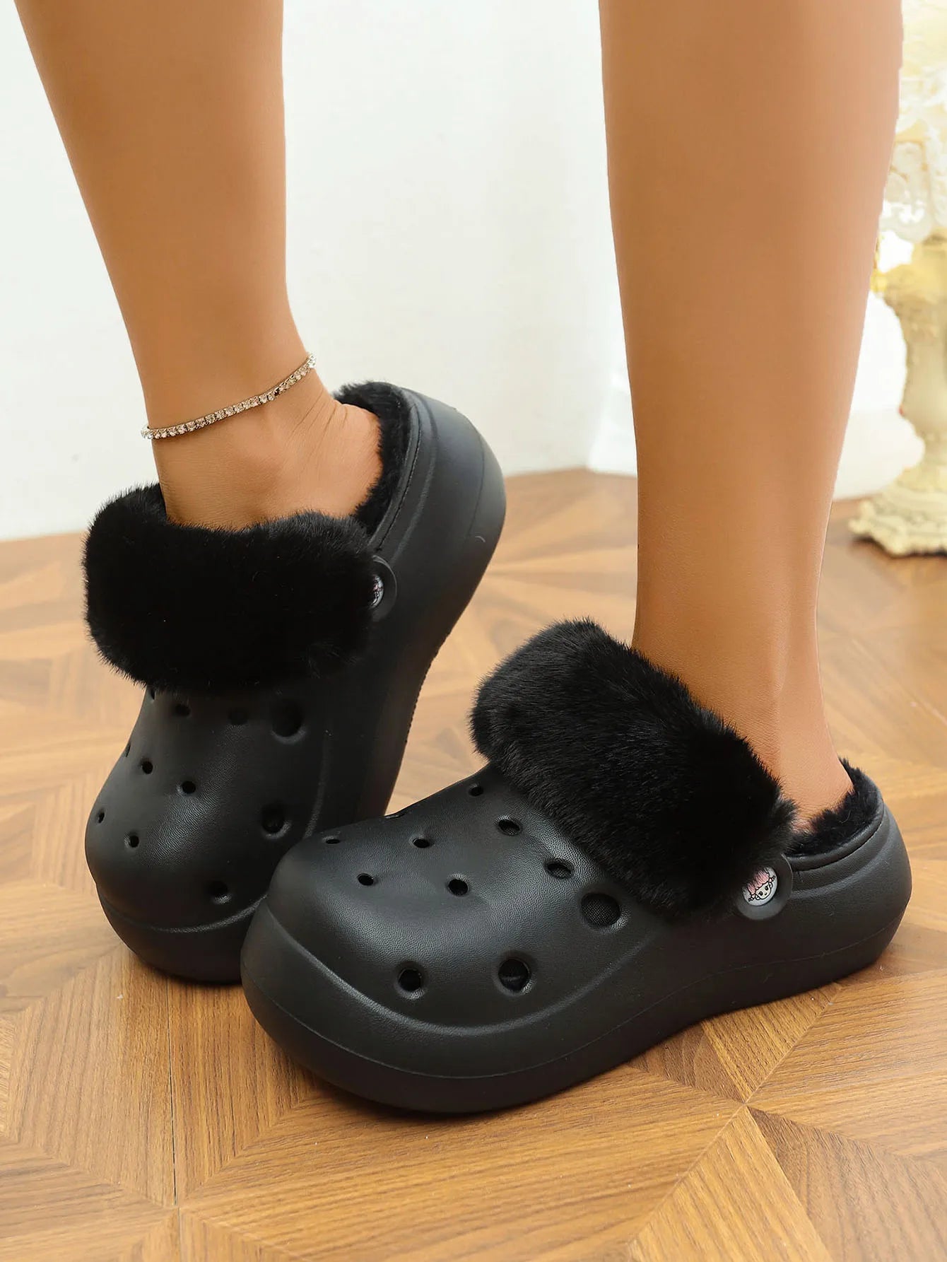 Women's Plush High Heel Slippers 2025 - Thick Soft-Soled Winter Garden Shoes