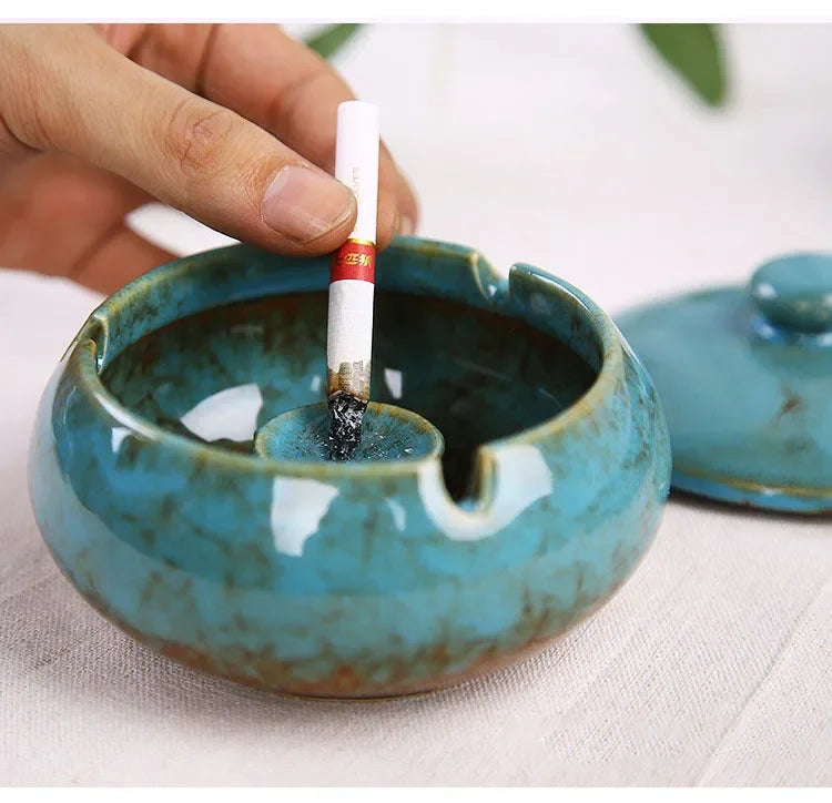 European Ceramic Ashtray with Lid – Kiln Glaze Retro Desktop Ash Tray