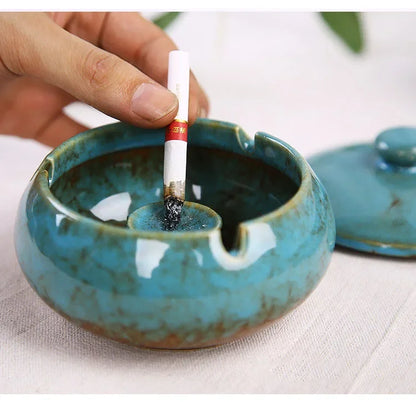 European Ceramic Ashtray with Lid – Kiln Glaze Retro Desktop Ash Tray