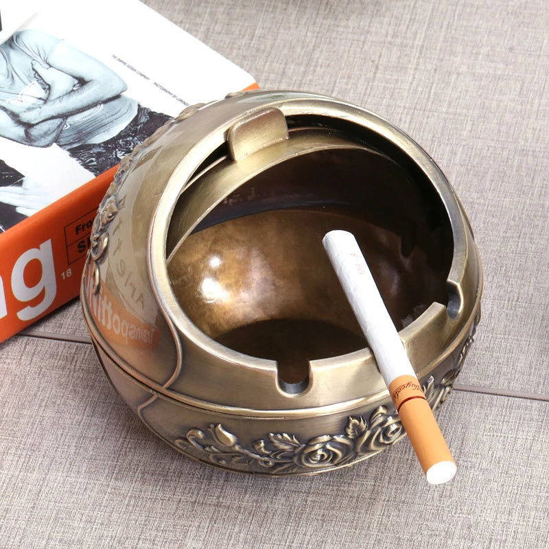 Retro Metal Ashtray With Lid – Anti-Fly Ash Windproof Covered Ashtray for Home & Desk