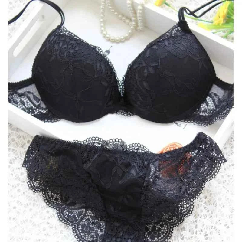 Women Sexy Lace Bra 2Pcs/Sets Fashion Thin Breathable Bra Push-up Underwear Underpants Female Embroidered Hollowed Lace Bra Set