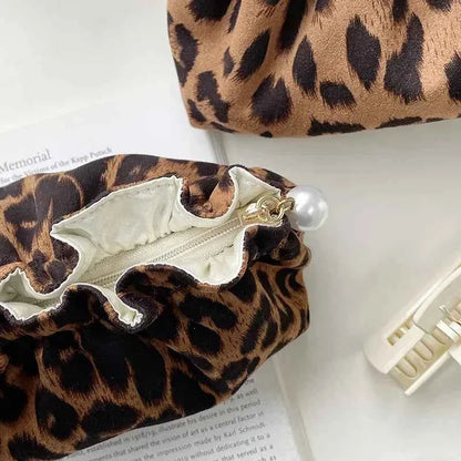 Large Capacity Cosmetic Bag Stylish Multifunctional Portable Cosmetic Bag Storage Bag Leopard Print Storage Make Up Organizer