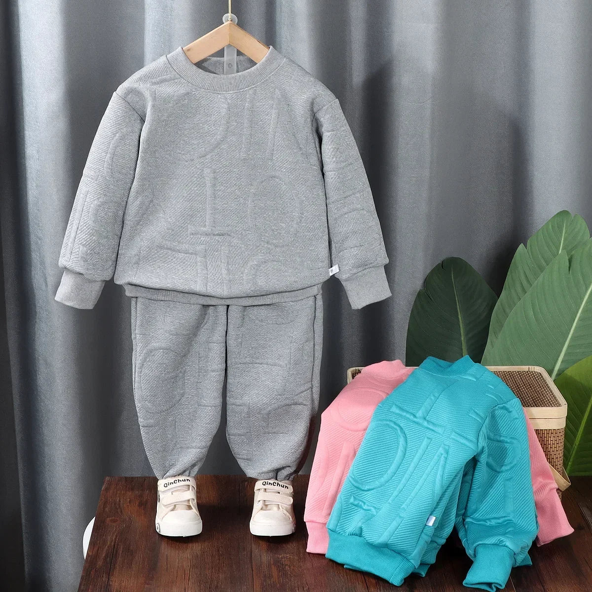 Children's Clothing  Long-sleeved Round Neck Printed Sweatshirt+cuffed Trousers 2pcs Suit Casual Outer Wear Simple Shello's Creative Boutique