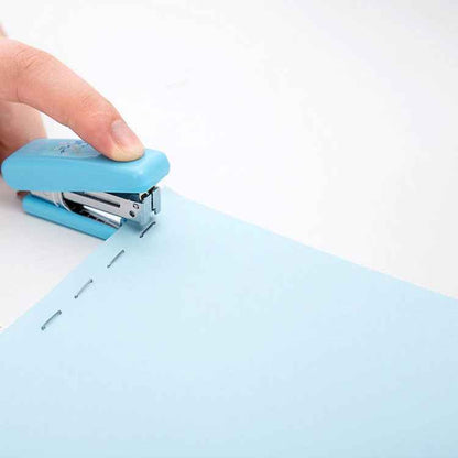 Deli 0010 10 1000pcs/box Portable Booking Machine Staples