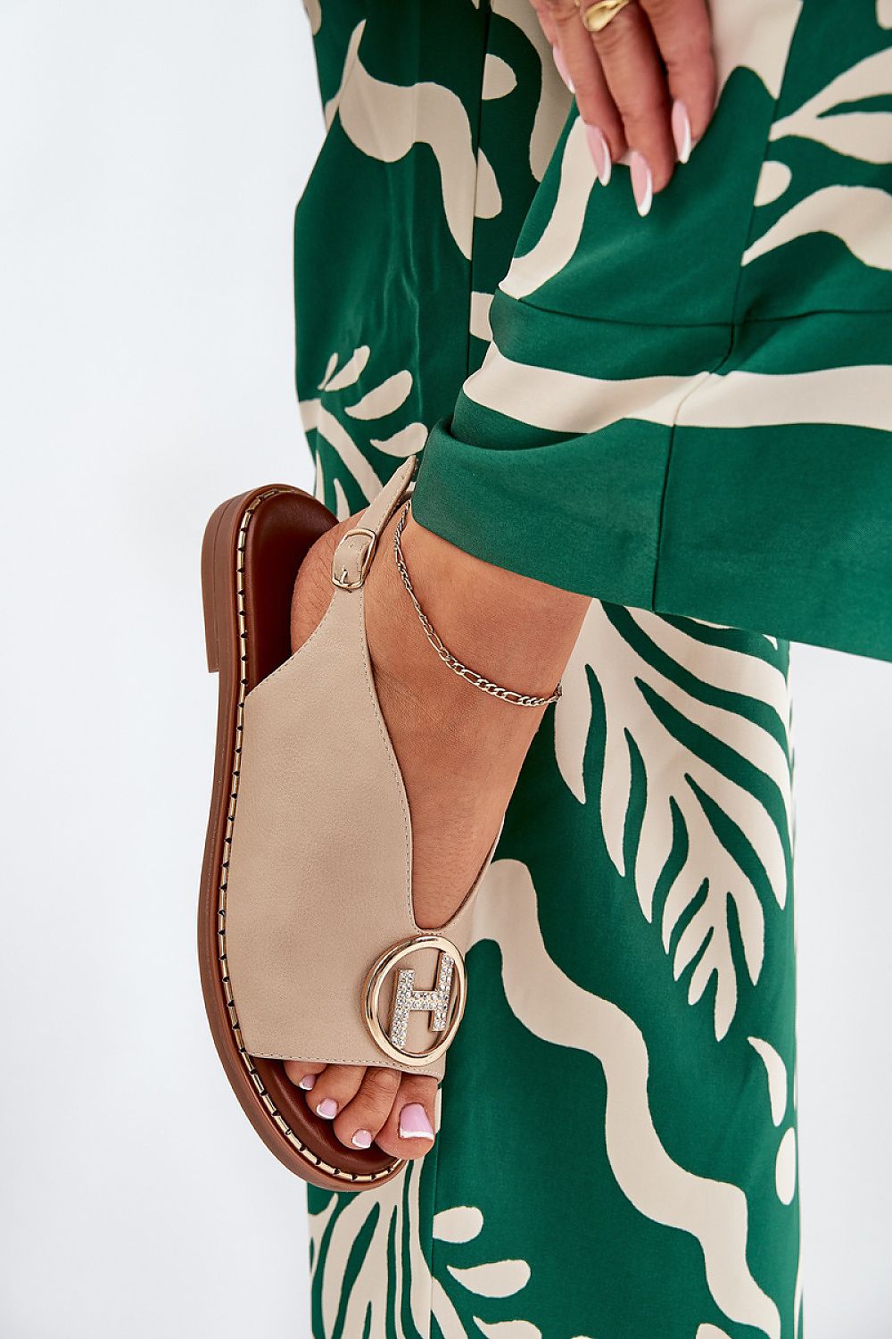  Sandals model 210129 Step in style 