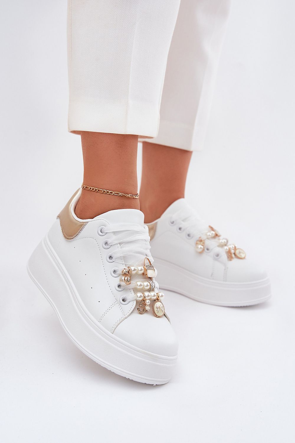  Sport Shoes model 214076 Step in style 