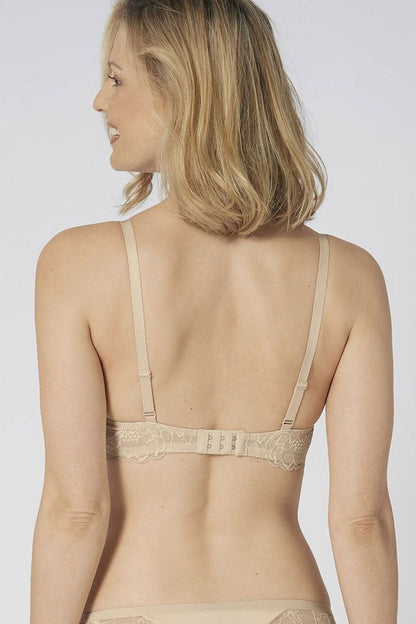  Padded bra model 230062 Triumph 