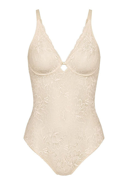  Shapewear Body model 230330 Triumph 