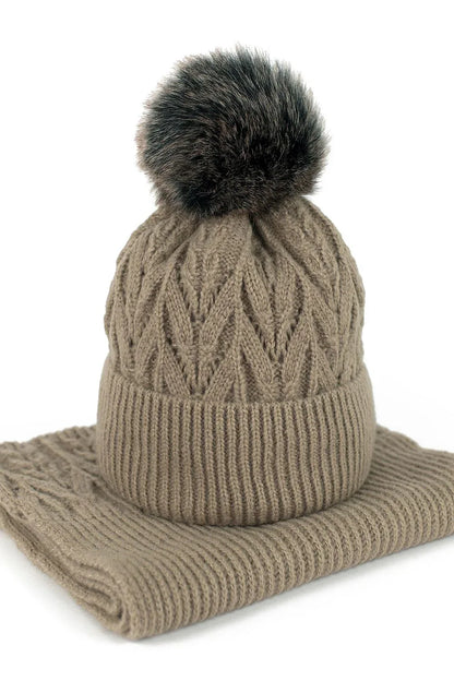 Art of Polo Winter Set – Cap (Pom-Pom Hat + Scarf) - Shello's Creative Boutique