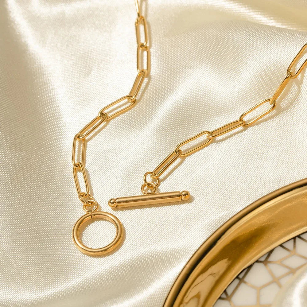 18K gold paper clip chain with OT buckle design high-end necklace - Shello's Creative Boutique