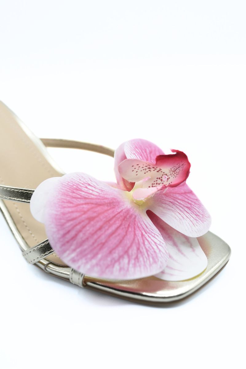 Floral Strap High Heels Moda