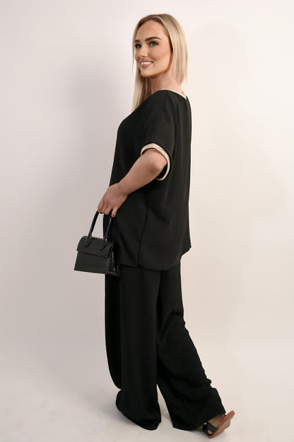 Shiny Trim Short-Sleeved Top Moda