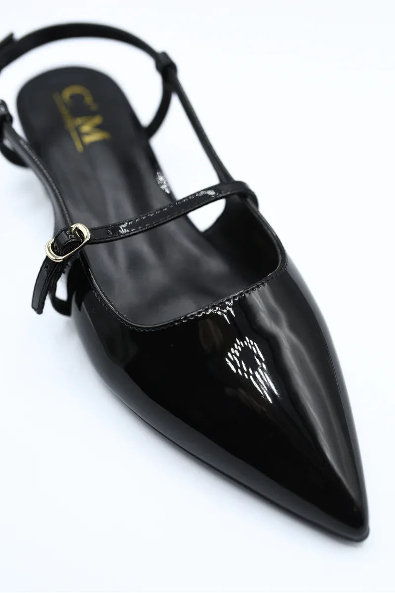 Slingback Pointed Closed Toe Low Heel Sandals - Elegant Comfort - Shello's Creative Boutique
