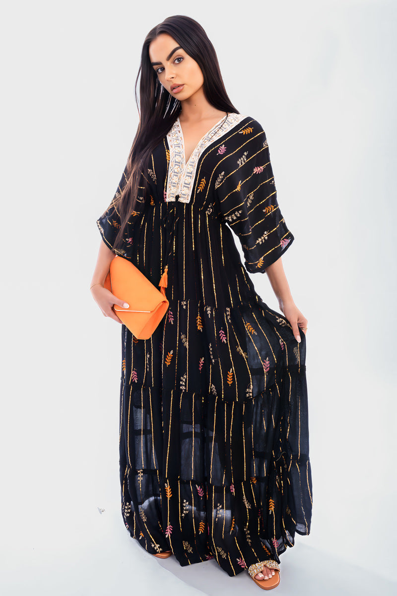 V-Neck Tassel Printed Detail Maxi Dress Moda