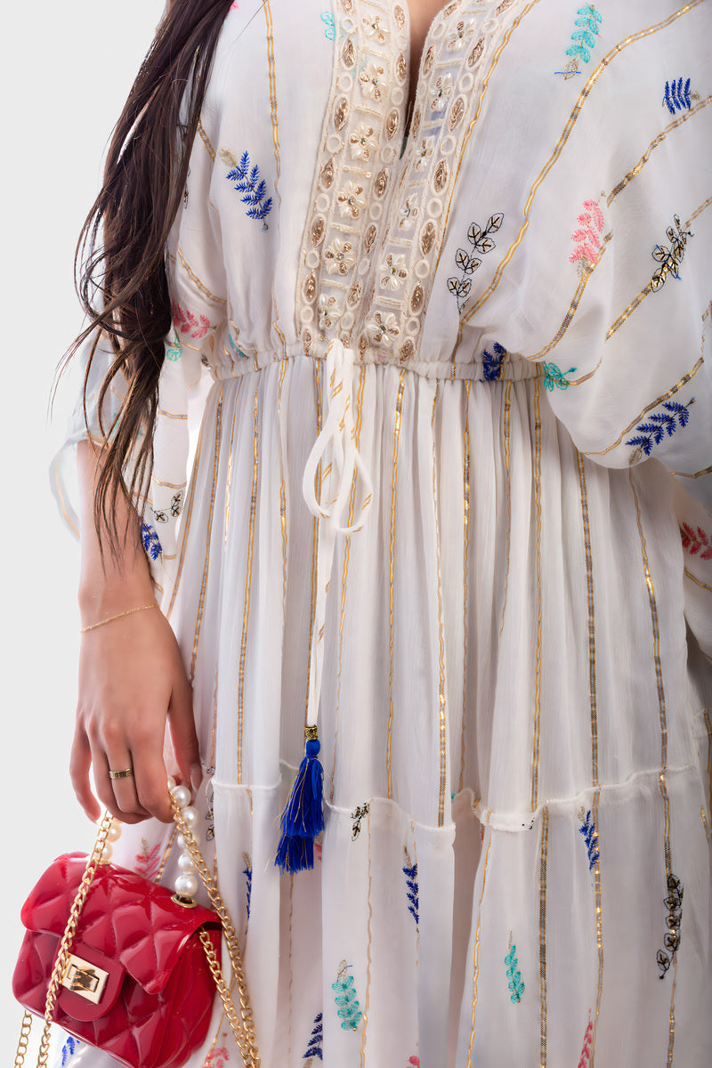 V-Neck Tassel Printed Detail Maxi Dress Moda