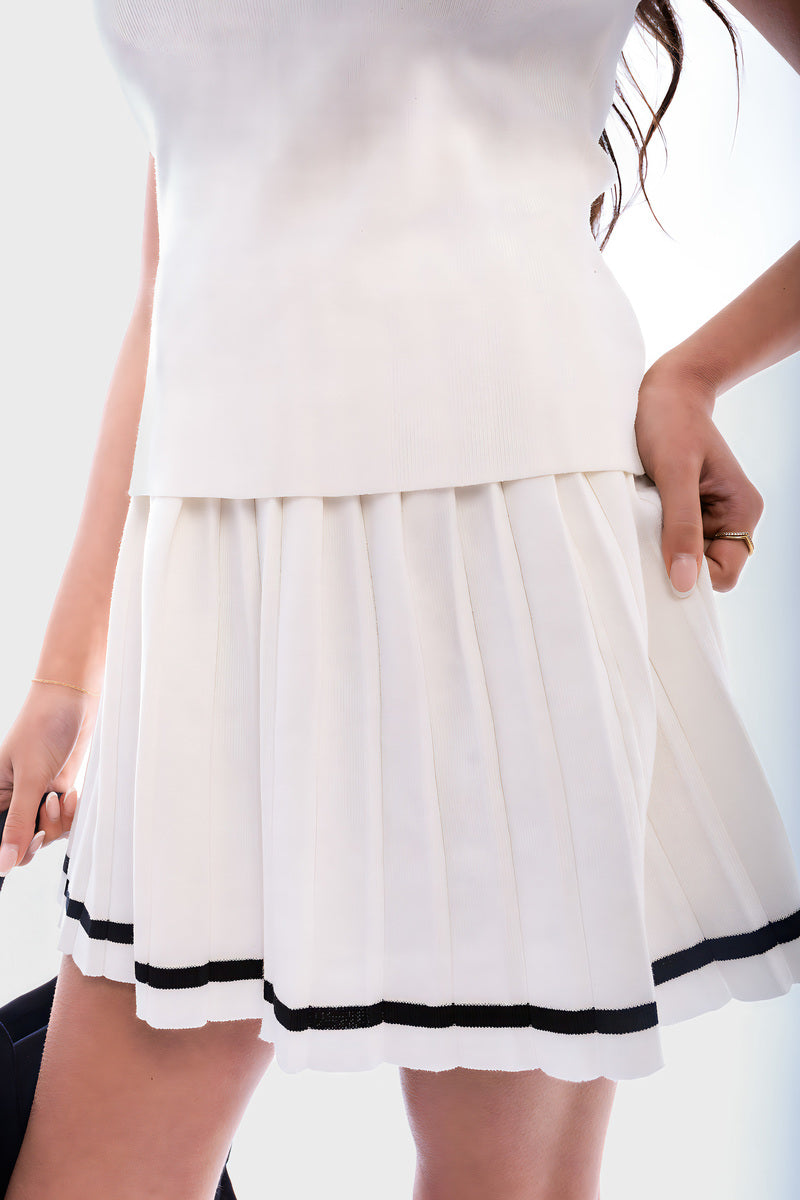 Sleeveless Collared Top & Pleated Mini Skirt Co-ord Set Moda