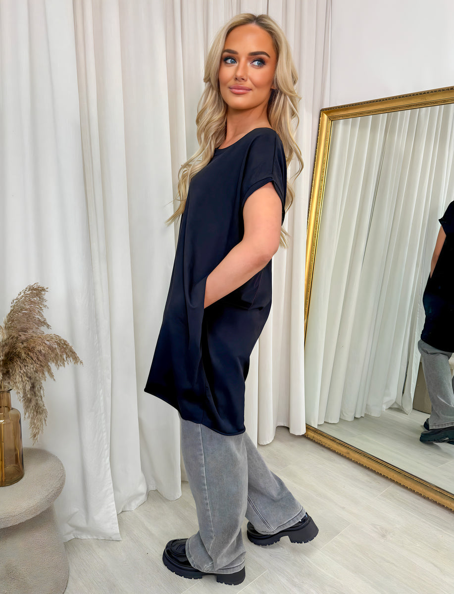 Round Neck with Side Pockets Oversized Top Moda