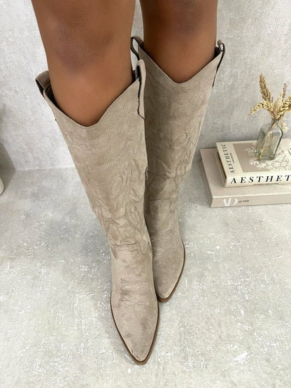Block Heel Cowboy Boots Moda