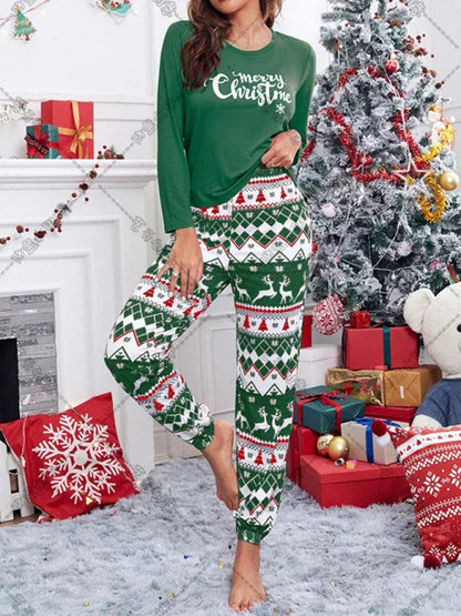 Women's Christmas Reindeer Print Pajama Set - Shello's Creative Boutique
