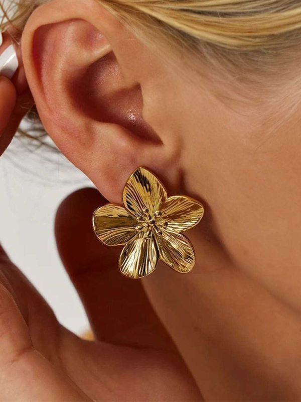 New stainless steel design matte flower earrings Shello's Creative Boutique
