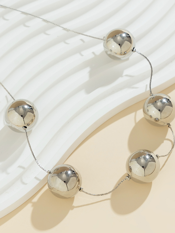 Exaggerated round punk collarbone chain Geometric beads Beaded necklace Shello's Creative Boutique