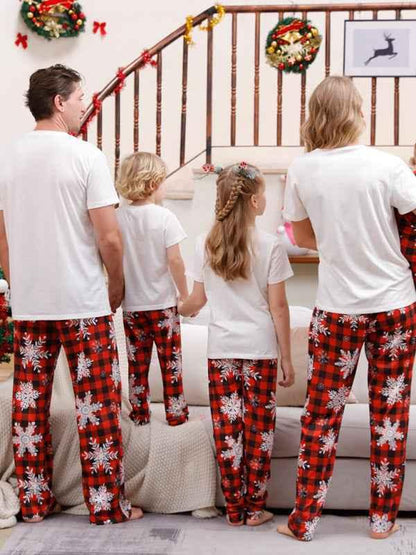 New Christmas Parent-Child Pajama Set Printed Homewear - Shello's Creative Boutique