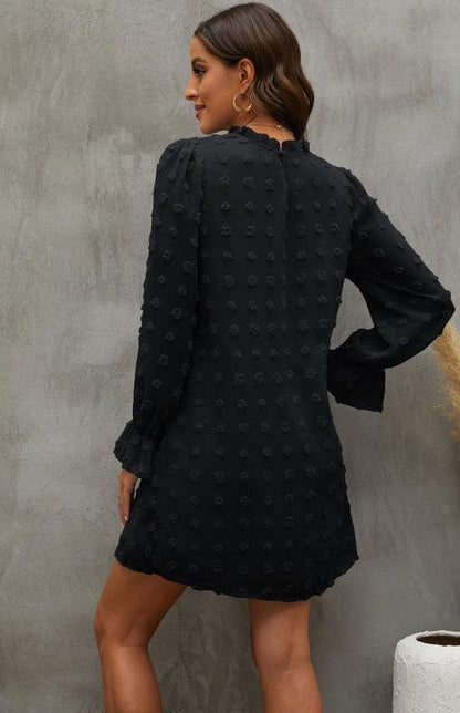 Women’s Textured Woven Shift Dress - Shello's Creative Boutique